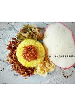 Nasi kuning rice cooker