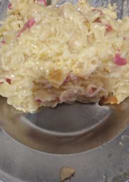 Makroni, ayam, mie, sosis schotel tanpa telur