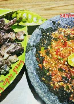 Daging ungkep goreng+sambel korek