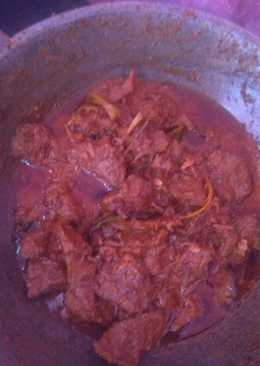 Rendang daging sapi