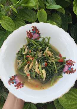 Tumis kangkung ikan teri