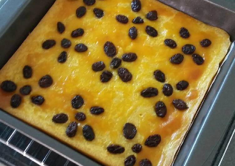 resep lengkap untuk Proll tape dengan spready cheese