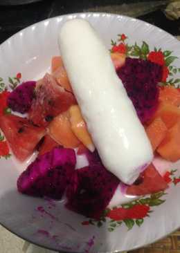 Sop Buah with Plain Yoghurt