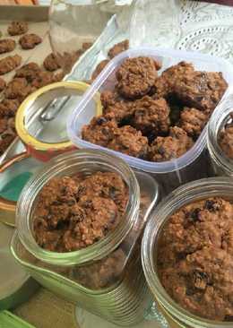 Kurma, Raisin, Chocolate Oatmeal Cookies