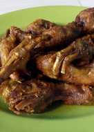 Ceker Dan Kepala Ayam Goreng Presto
