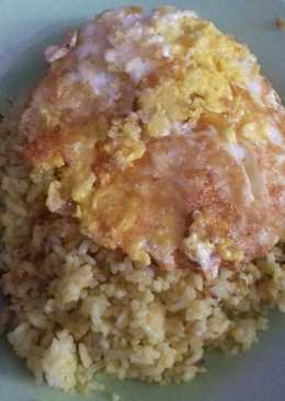 Nasi goreng kuning