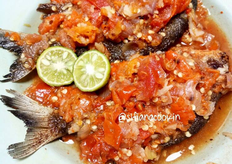 Resep Pecak Ikan Bawal Super Pedas Dari Sulfianalara Lindawati