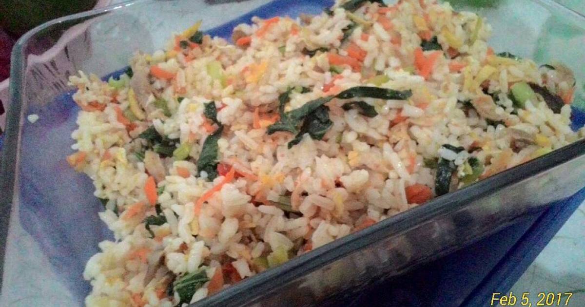  Resep  Nasi  goreng  sawi wortel bumbu  kencur oleh mamake 