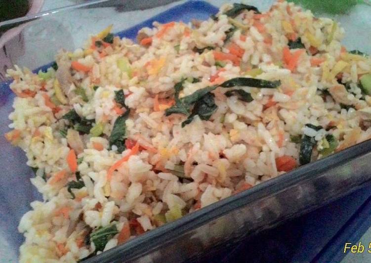  Resep  Nasi  goreng  sawi wortel bumbu  kencur oleh mamake 