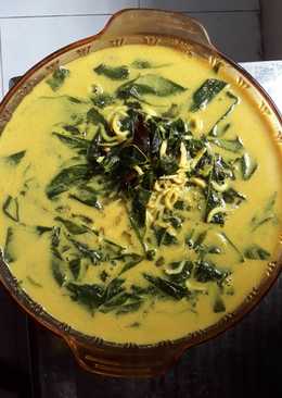 Gulai daun ubi teri Medan