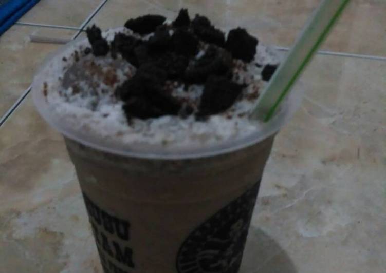 gambar untuk resep Milkshake GoodDay Cappucino