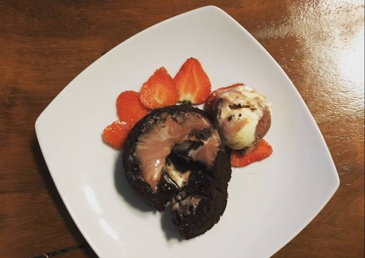 gambar untuk cara membuat Lava cake ala bunda tika