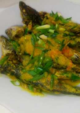 Ikan Dencis Bumbu Kuning Cabe Rawit