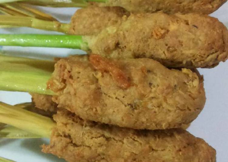 gambar untuk resep Sate lilit tempe