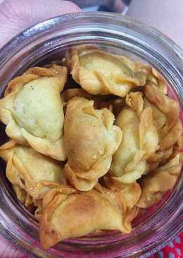 Pastel Mini isi Abon Sapi