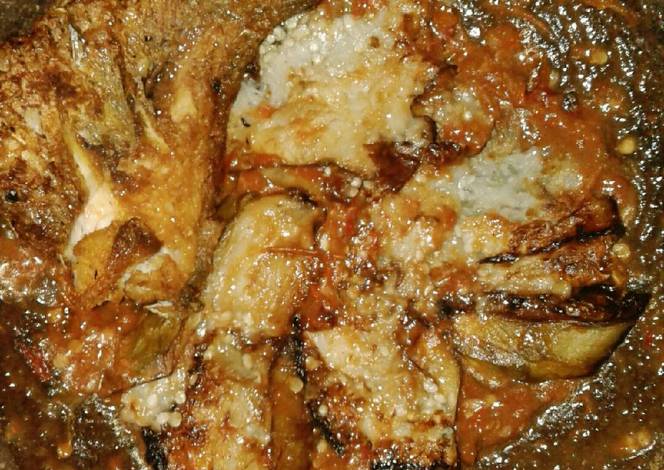 Resep Sambal terasi terong penyet oleh Yeni Dwi Fianty 