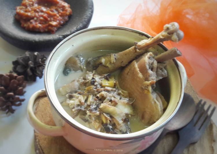  Resep  Gudeg jantung pisang ayam  versi masak magicom  