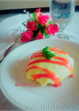 OMURICE (OMELET RICE)