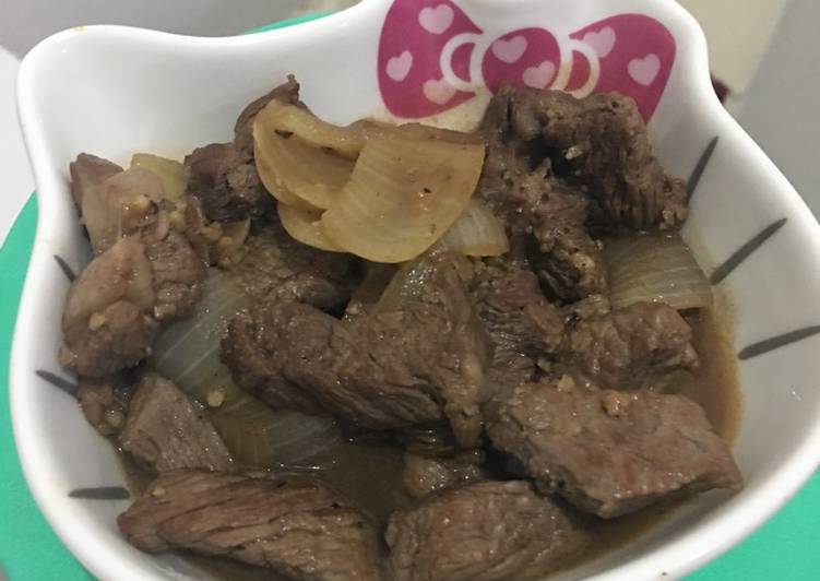 resep lengkap untuk Tumis sapi cah bawang