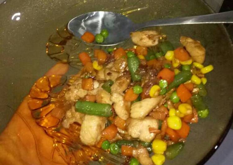 gambar untuk resep Ayam filet oseng sayuran