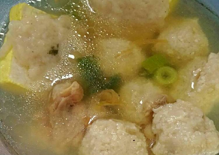 resep lengkap untuk Sop bakso tahu ayam ??