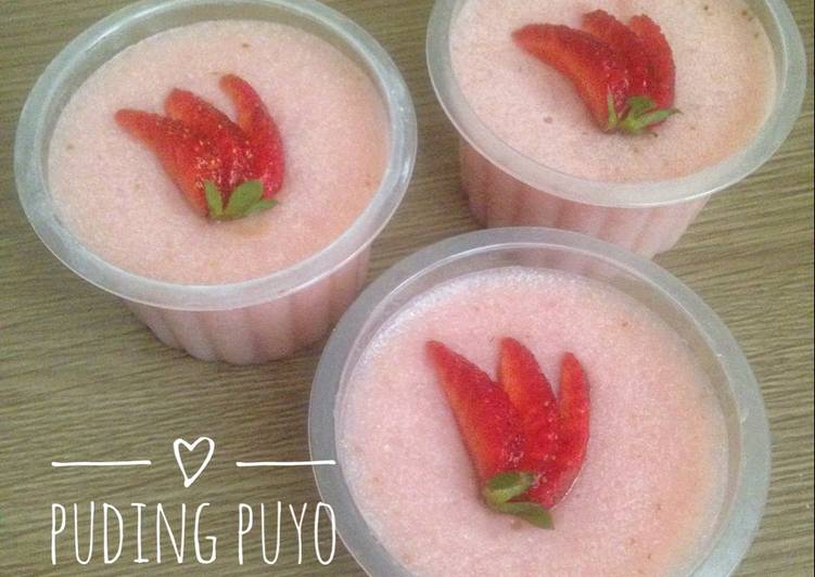 gambar untuk resep Puding Puyo Strawberry #cookpadpeduli #kankerpayudara