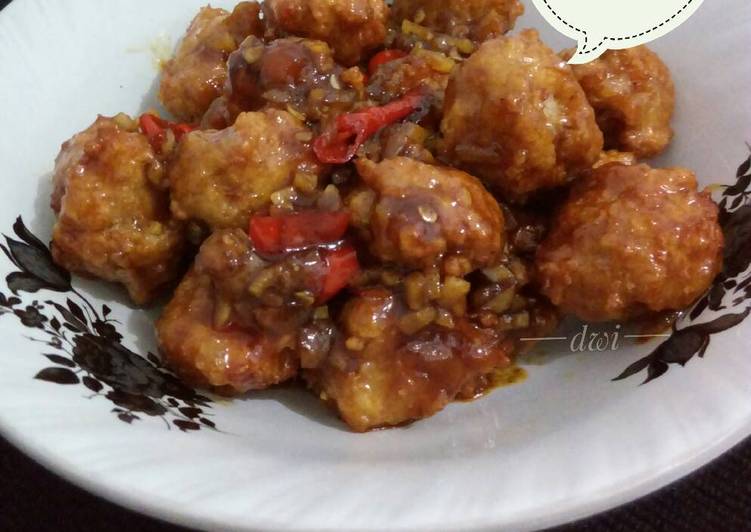 Resep Bola bola ayam  saus  manis pedas  oleh Diah Dwi 