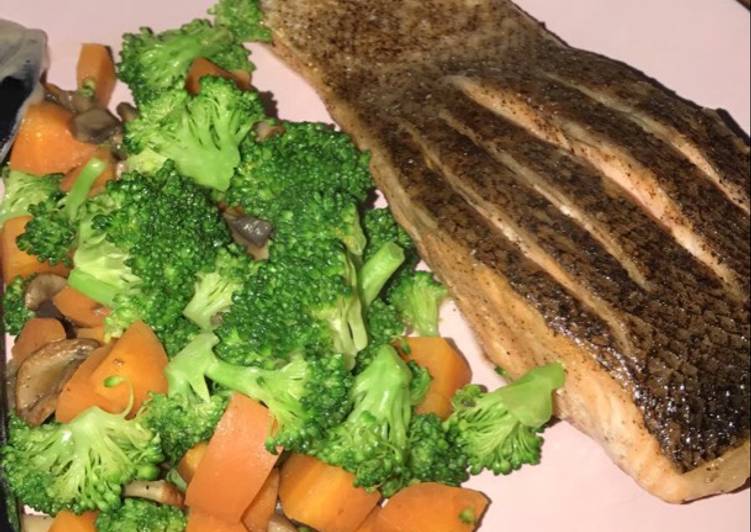 gambar untuk resep Steak Salmon Crispy Skin