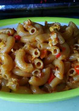 Macaroni oseng mercon (ð)