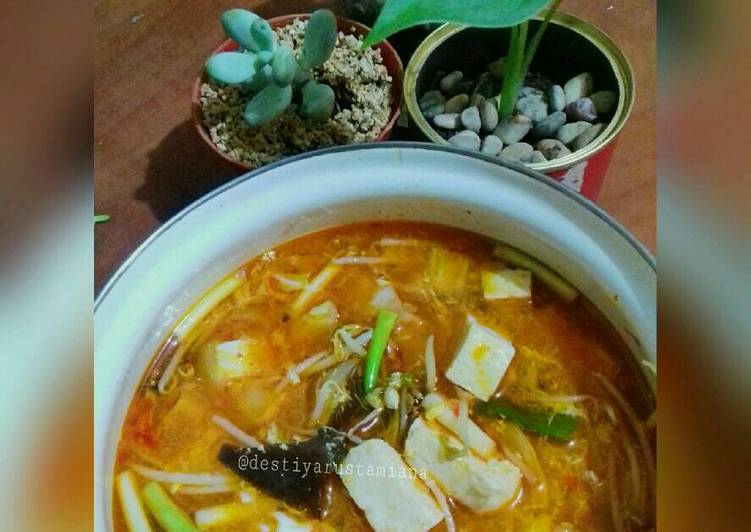 Resep Ssundubu Jjigae / Sup tahu pedas ala Korea Oleh Destiya Rustamiana