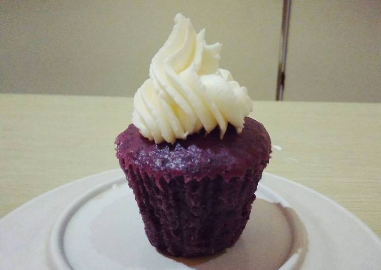 resep makanan Cupcake Ubi Ungu