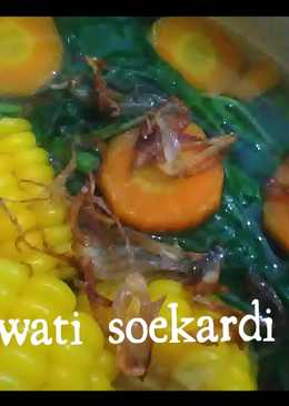 Bening bayam,jagung,wortel..pake temu kunci