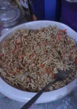 Mie goreng ceria buat balita