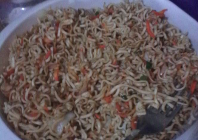 Resep Mie  goreng  ceria buat balita  oleh Heny Agustilah 