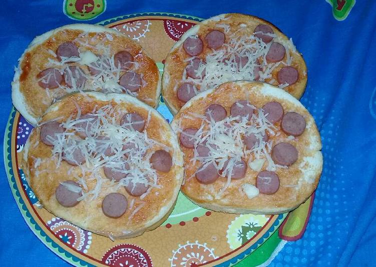 Resep Pizza dadakan ?? - vella fitri