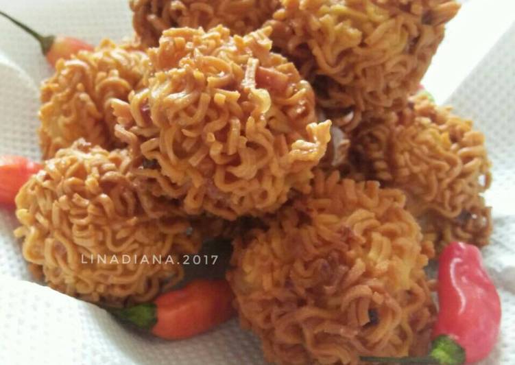 cara membuat Bola Makaroni Kribo