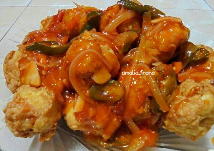 Resep Bola tahu isi udang saos pedes manis Kiriman dari Dapur Amalia
Irene