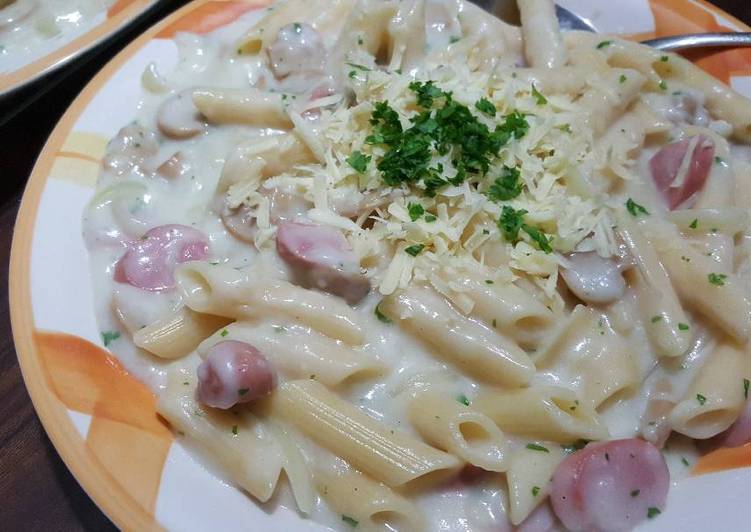 gambar untuk resep Macaroni crem keju sosis