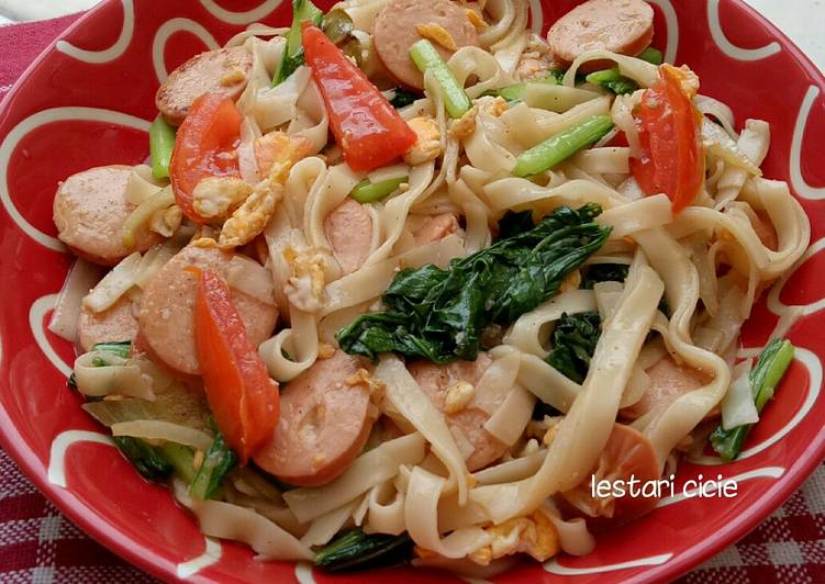  Resep  Kwetiau goreng Basah non  msg  oleh lestari cicie 