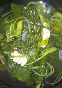 Sayur bening bayam dan tempe