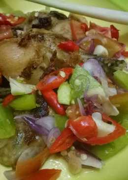 Ayam Goreng Sambal Matah