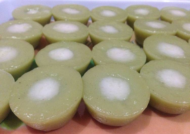 gambar untuk cara membuat Kue lumpang pandan asli