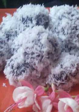 Klepon ubi ungu