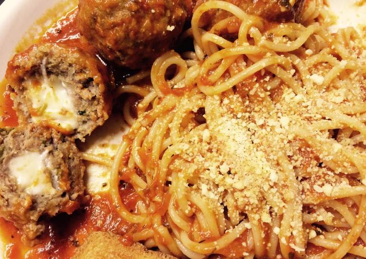 resep Slow Cooker Spagetthi Meatball isi Mozzarella ????