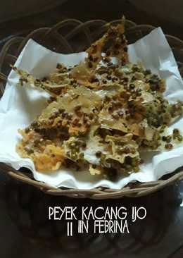 Peyek kacang ijo