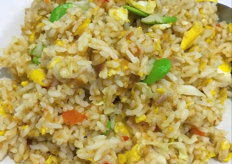 resep lengkap untuk Nasi goreng bumbu uleg