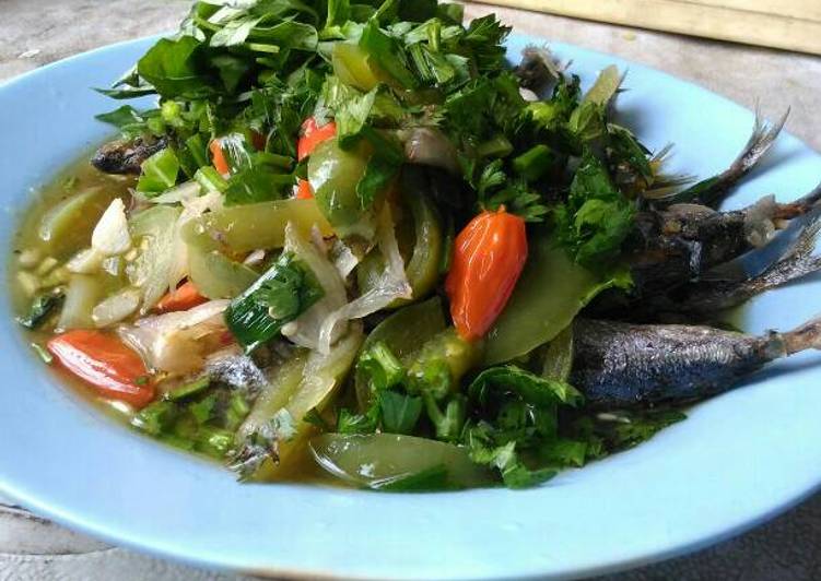 Resep Ikan cue pedas kemangi Karya Yanti Hardianti Rusmawan