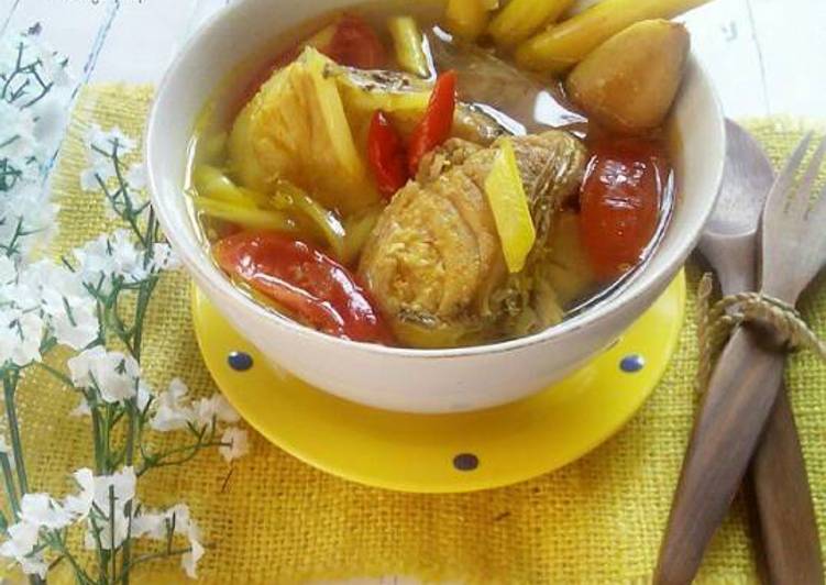 Resep Parede Ikan Kakap / Ikan Kakap Kuah Kuning - Wiwiedarre
(wiwied_bachtiar)