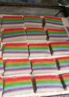 Kue pepe / lapis rainbow
