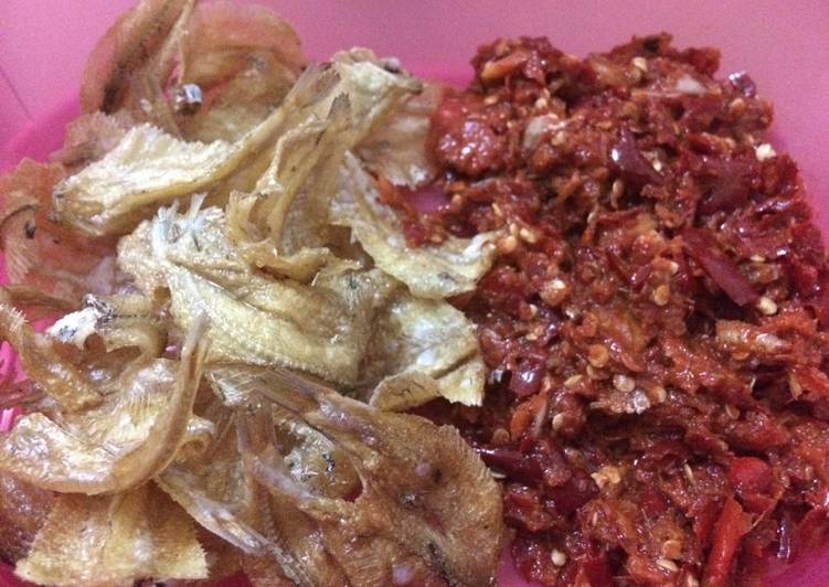 gambar untuk cara membuat Sambel ayam geprek modifikasi terasi